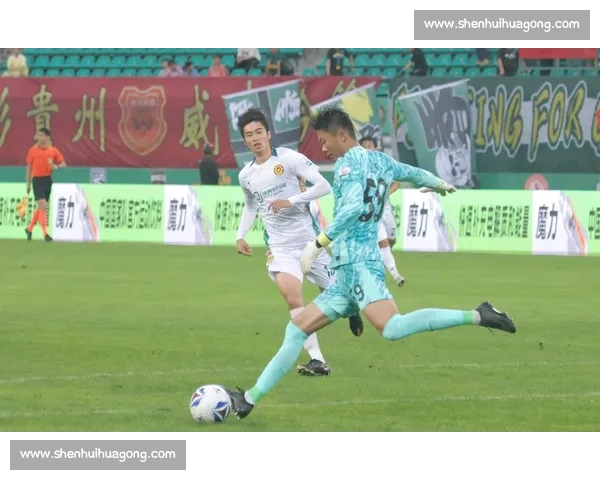 陈祥煜传射建功,贵州筑城竞技 2-1 逆转武汉三镇 B 队 陈祥煜传射建功,贵州筑城竞技 2-1 逆转武汉三镇 B 队
